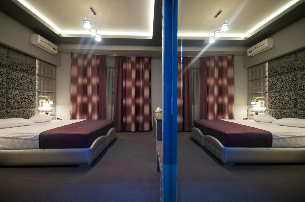 Hotel Aqua Zsilvásárhely Kültér fotó