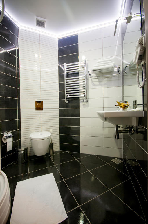 Hotel Aqua Zsilvásárhely Szoba fotó