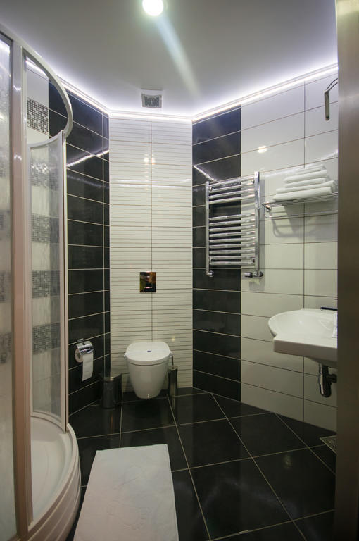 Hotel Aqua Zsilvásárhely Kültér fotó