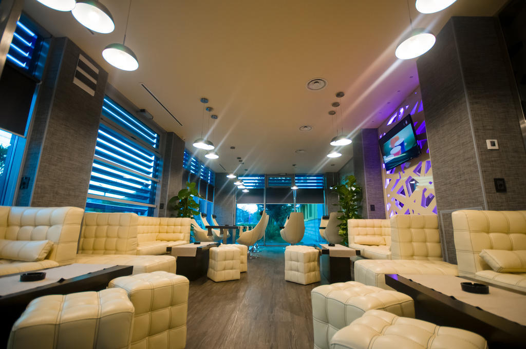 Hotel Aqua Zsilvásárhely Kültér fotó